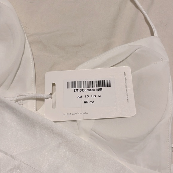 Hello Molly Crop Top - Picture 6 of 6